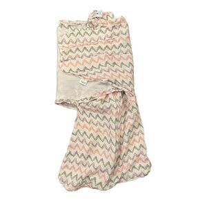 Halo girls stripped sleeper size small 3/6m